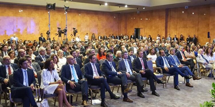 Sessões online para esclarecimento do Programa Nacional de Apoio ao Investimento da Diáspora (PNAID) 11 PNAID