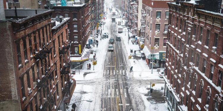 cai neve em Nova Iorque
