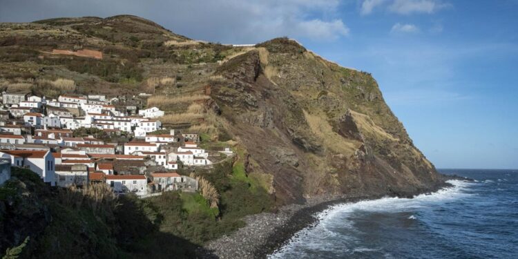 Açores. Covid-19: A ilha do Corvo vai ser o primeiro território em Portugal a atingir imunidade de grupo 11 Açores