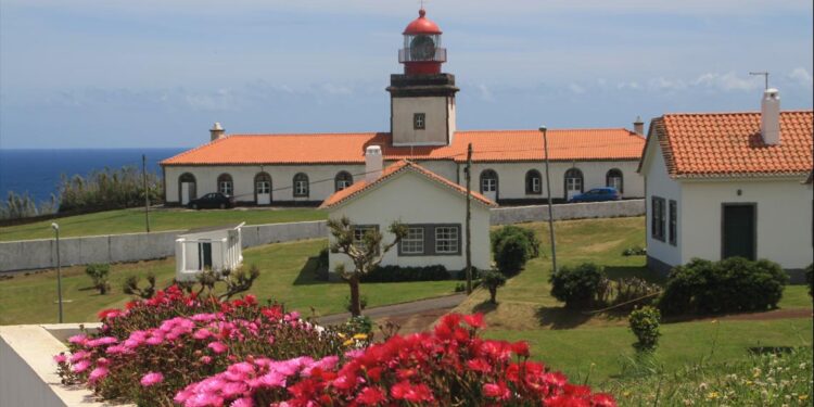 Açores: Comissão Europeia aprova regime português de 15 milhões de euros para apoiar micro, pequenas e médias empresas dos Açores no contexto da pandemia 11 Açores
