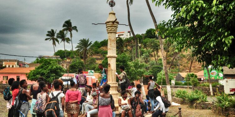 Cabo Verde: UE dá meio milhão de euros para requalificar parques e jardins em sete municípios 11 Cabo Verde: UE dá meio milhão de euros para requalificar parques e jardins em sete municípios