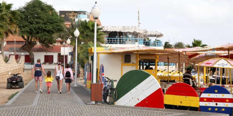 Cabo Verde leva ao parlamento acordo de assistência mútua em matéria aduaneira com Angola 11 Cabo Verde