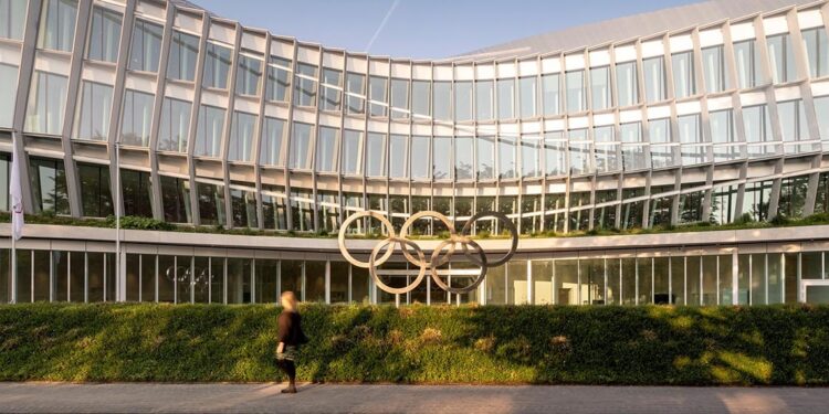 Comité Olímpico Internacional compra à China vacina para atletas 11 Comité Olímpico Internacional