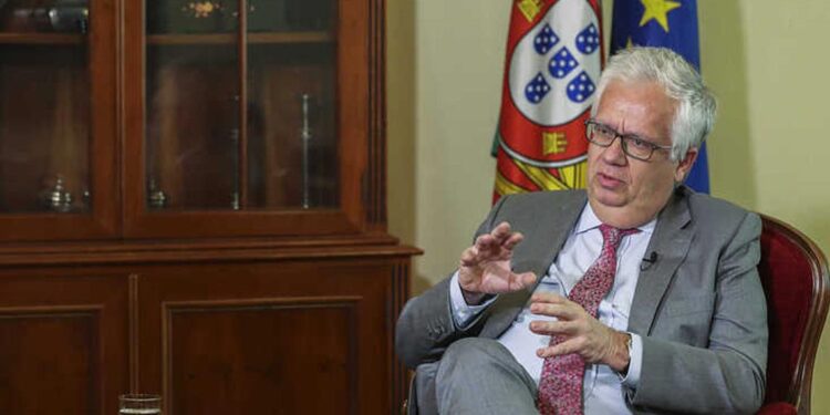 Governo admite possibilidade de autárquicas se realizarem em dois fins-de-semana 11 Eduardo Cabrita