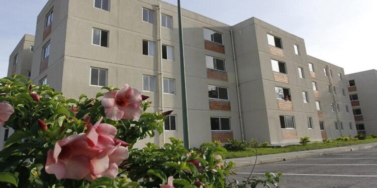 Venezuela: Grupo português conclui entrega de 4.000 casas pré-fabricadas 11 Venezuela