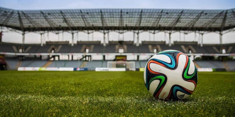 Regresso do público aos estádios em 19 de abril vai depender da DGS 11 Regresso do público aos estádios em 19 de abril vai depender da DGS