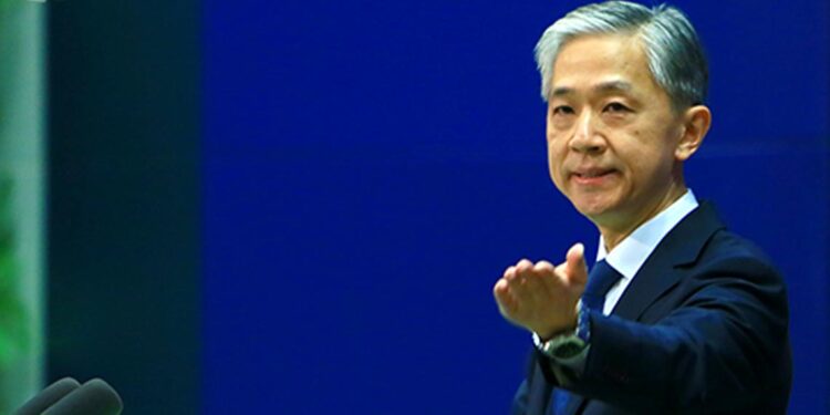 China: Jornalistas estrangeiros sempre bem-vindos a fazer cobertura do país 11 jornalistas china