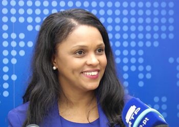 ministra dos Negócios Estrangeiros, da Cooperação Internacional e das Comunidades da Guiné-Bissau, Suzi Barbosa