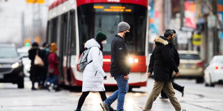 Canadá. Covid-19: Variantes obrigam Ontário a voltar atrás com planos de reabertura 11 Canadá