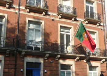 Consulado Geral de Portugal em Londres já expediu 100 cartões do cidadão