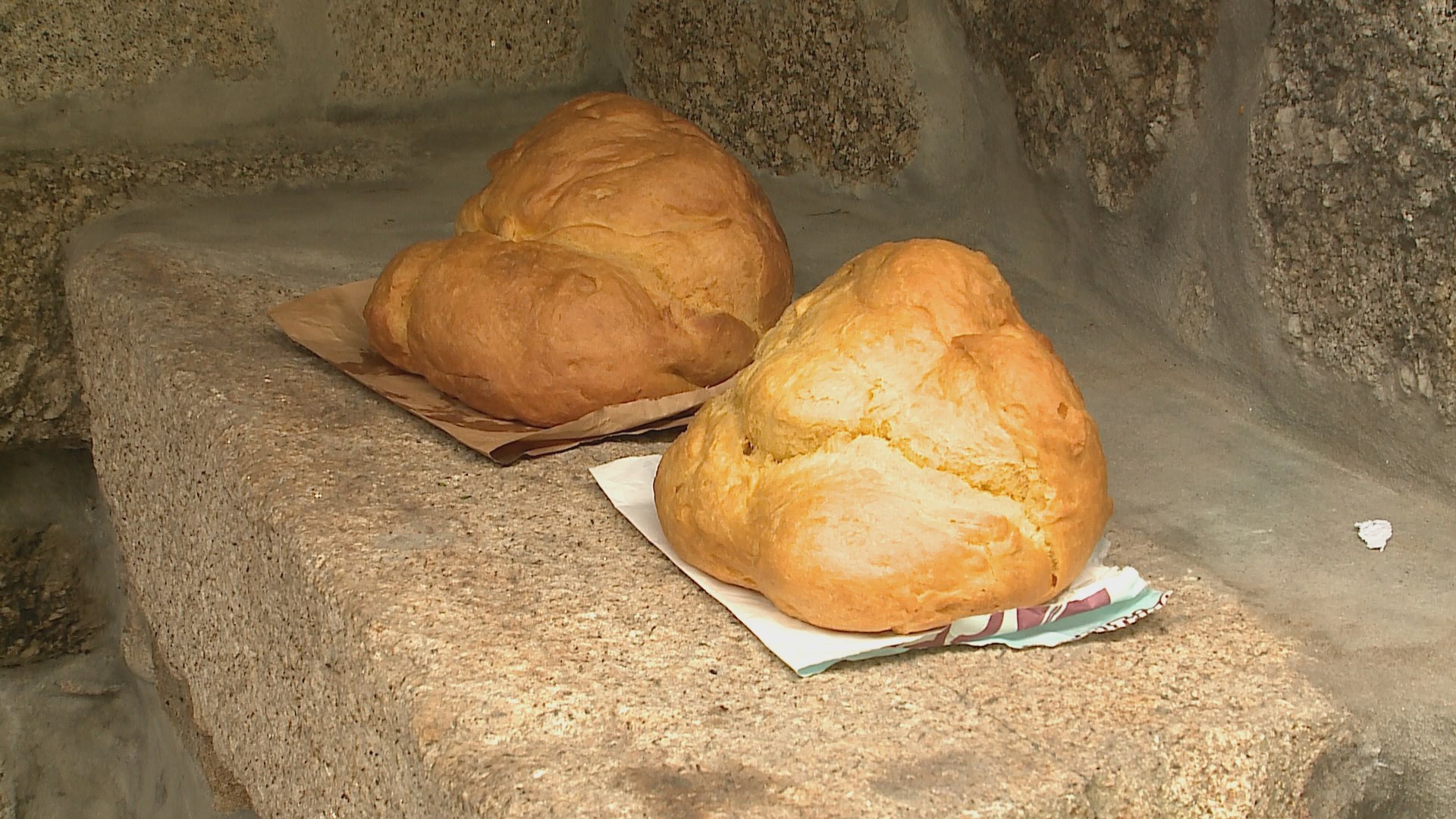 EUA: Na igreja de Nossa Senhora de Fátima, em Cumberland, o Bolo de Azeite é uma iguaria tradicional da Páscoa 12 EUA: Na igreja de Nossa Senhora de Fátima, em Cumberland, o Bolo de Azeite é uma iguaria tradicional da Páscoa