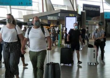 viagens aeroporto passageiros