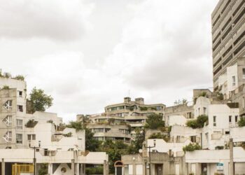 Amigos organizam recolha de fundos para transladar portuguesa de França para Portugal