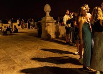 25 jovens levam as preocupações da sua geração a Marcelo