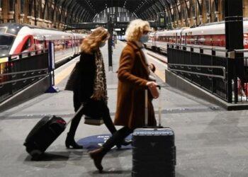 estacao comboios viagens