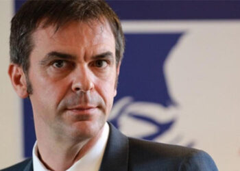 Ministro da Saúde francês envia mensagem de tranquilidade sobre viagens a Portugal e Espanha