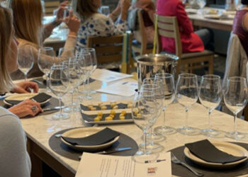 Prova de vinhos ibéricos para as mulheres profissionais espanholas em Lisboa