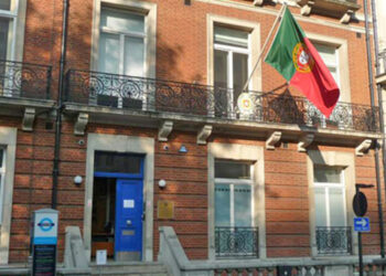 Reino Unido: "situação caótica" nos agendamentos dos consulados