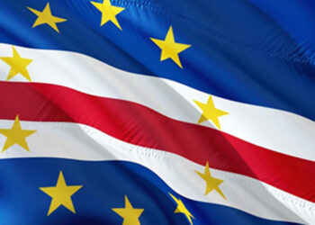 Luxemburgo vai enviar 56 mil doses de vacinas para Cabo Verde