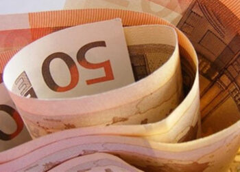 Chega propõe cortar até 75% das pensões de políticos condenados