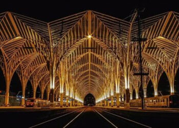 Comissária Europeia dos Transportes em Lisboa para celebrar Ano Europeu do Transporte Ferroviário