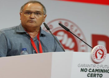 Deputado Paulo Pisco considera importante fazer “mapeamento das comunidades portuguesas”