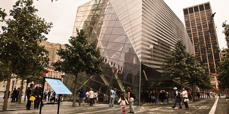 EUA. Isabelle Coelho Marques recorda o 11 de setembro em NY: “Desconhecidos abraçavam-se em choro" 13 EUA. Isabelle Coelho Marques recorda o 11 de setembro em NY: “Desconhecidos abraçavam-se em choro"