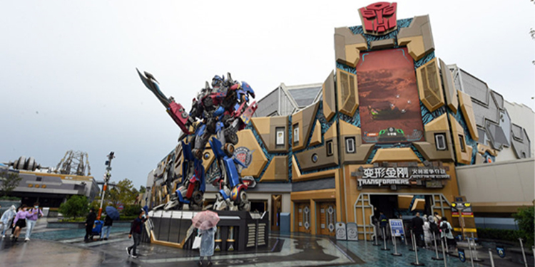 China. Inaugurado em Pequim o quinto parque temático da Universal Studios em todo o mundo, o terceiro na Ásia e o primeiro na China. 12 China. Inaugurado em Pequim o quinto parque temático da Universal Studios em todo o mundo, o terceiro na Ásia e o primeiro na China.