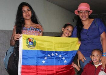 Venezuela. Mais de 5,5 milhões de venezuelanos abandonaram o país mas faltam dados oficiais
