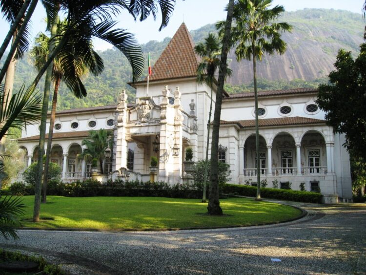 Marcelo Falou com Cônsul do Rio de Janeiro, refém num assalto ao Consulado 11 Marcelo Falou com Cônsul do Rio de Janeiro, refém num assalto ao Consulado