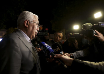 Conselho de Ministros extraordinário avaliou situação política do país. Costa fala hoje no Parlamento