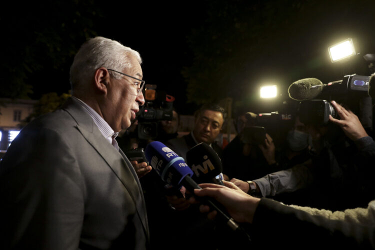 Conselho de Ministros extraordinário avaliou situação política do país. Costa fala hoje no Parlamento 11 Conselho de Ministros extraordinário avaliou situação política do país. Costa fala hoje no Parlamento