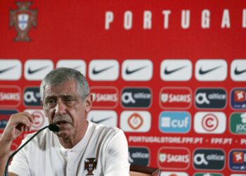 Fernando Santos promove sete regressos à Seleção Nacional