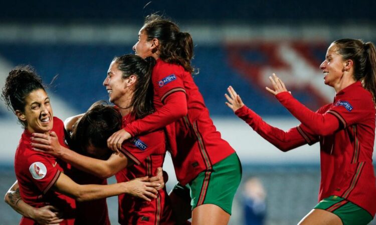 Mundial de Futebol Feminino. Selecionador alerta que só um Portugal "competente" pode vencer a Sérvia 11 Mundial de Futebol Feminino. Selecionador alerta que só um Portugal "competente" pode vencer a Sérvia