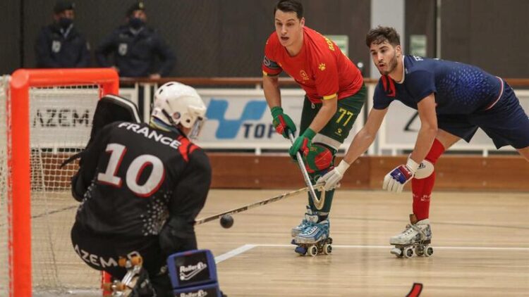 Europeu de hóquei em patins: Portugal perde com a França por 5-3 11 Europeu de hóquei em patins: Portugal perde com a França por 5-3