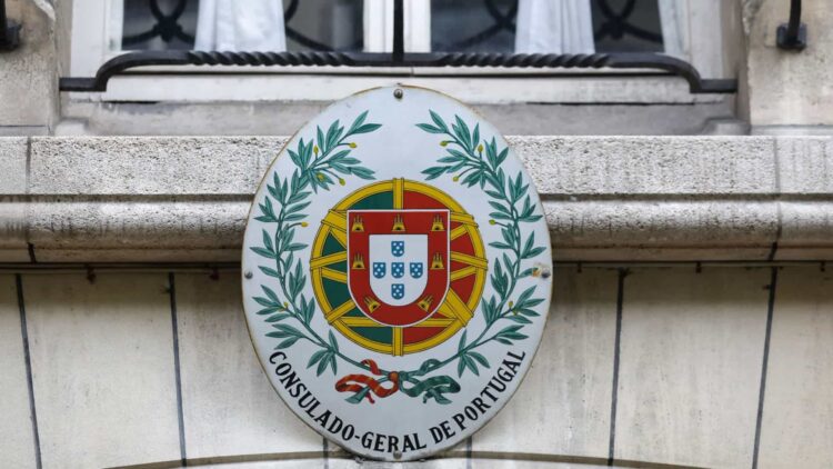 Governo abre concurso para 102 vagas em embaixadas e consulados