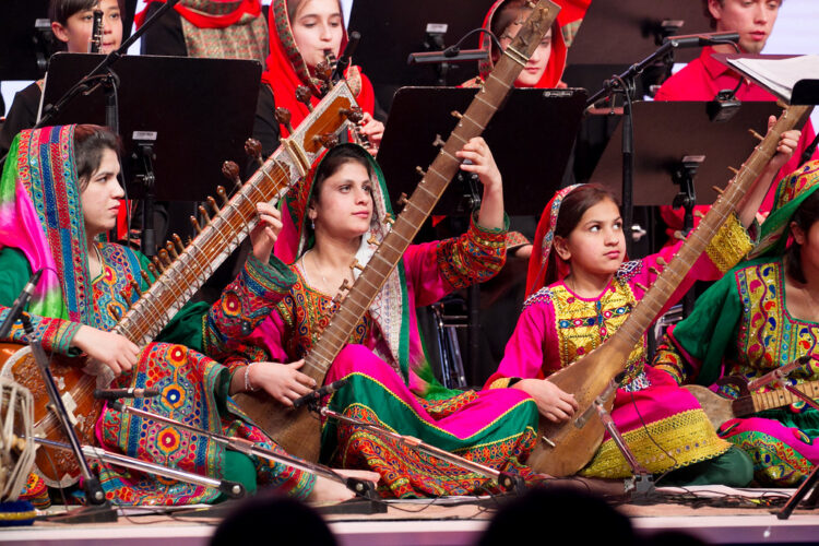 Músicos afegãos querem formar nova escola em Portugal 11 Músicos afegãos querem formar nova escola em Portugal