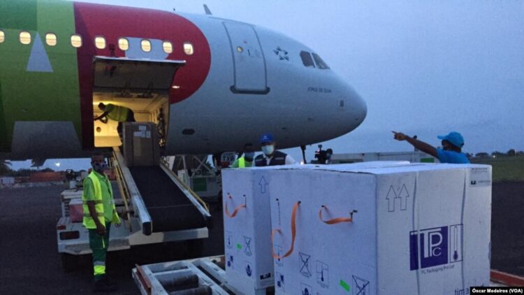 São Tomé e Príncipe. Portugal envia novo lote de vacinas contra a COVID-19 11 São Tomé e Príncipe. Portugal envia novo lote de vacinas contra a COVID-19