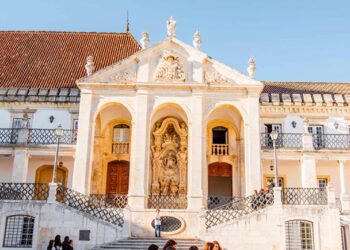 Universidade de Coimbra celebra parceria com o Parlamento de Timor-Leste