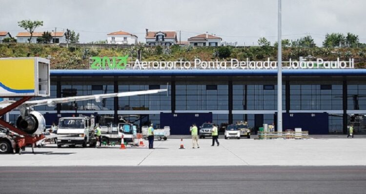 Açores exigem teste negativo à chegada de passageiros do estrangeiro 11 Açores exigem teste negativo à chegada de passageiros do estrangeiro