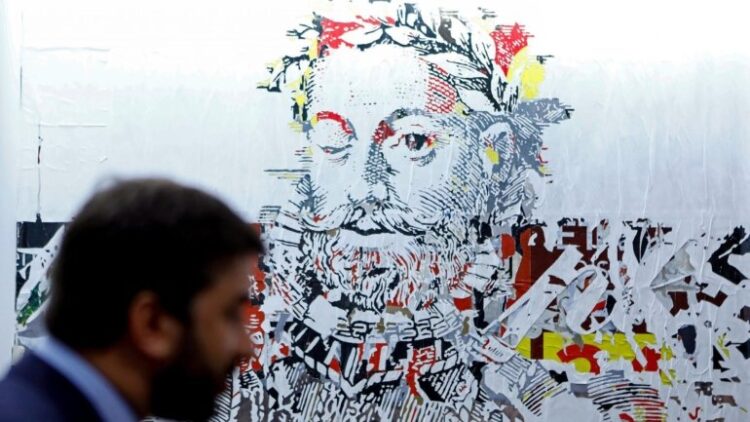 Conselho de Comunidades lamenta “contínuo desinvestimento” na rede do ensino de português 11 Conselho de Comunidades lamenta “contínuo desinvestimento” na rede do ensino de português