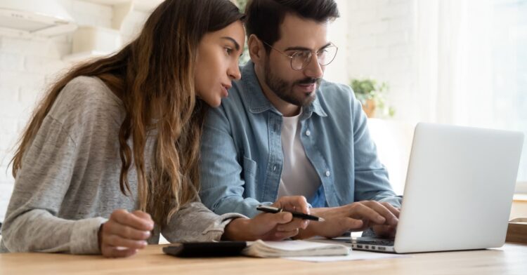 IRS. Novas tabelas de retenção na fonte entram hoje em vigor. Tudo o que precisa de saber 11 IRS. Novas tabelas de retenção na fonte entram hoje em vigor. Tudo o que precisa de saber