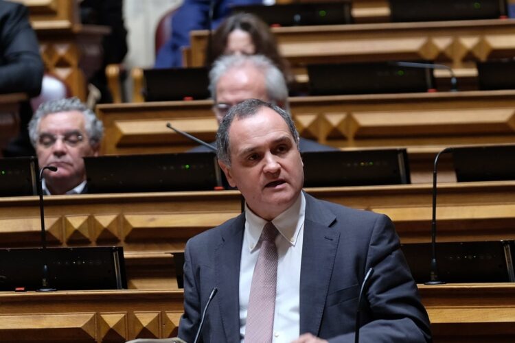 Legislativas/PS. Paulo Pisco de novo cabeça de lista pelo círculo eleitoral da emigração na Europa 11 Legislativas/PS. Paulo Pisco de novo cabeça de lista pelo círculo eleitoral da emigração na Europa