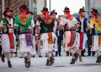 Nunca existiu candidatura dos Pauliteiros de Miranda a património da UNESCO, diz autarca