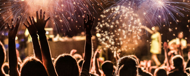 Passagem de Ano. Saiba quais as restrições em vigor neste Réveillon 11 Passagem de Ano. Saiba quais as restrições em vigor neste Réveillon