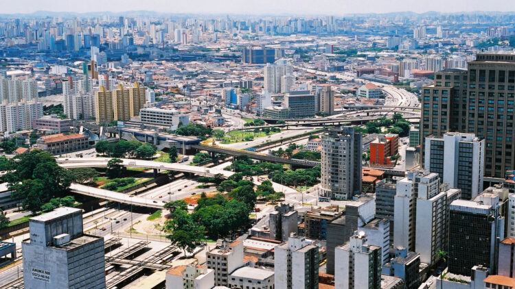 Consolidação da rota Lisboa-São Paulo é aposta da LATAM em 2022