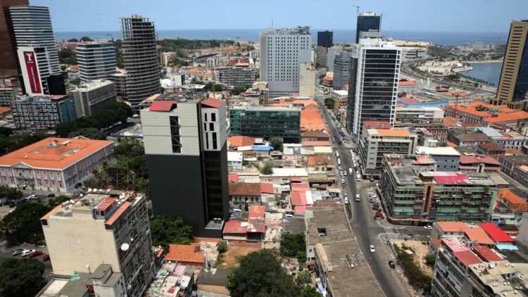 Economia de Angola não recupera da pandemia até 2023 11 Economia de Angola não recupera da pandemia até 2023