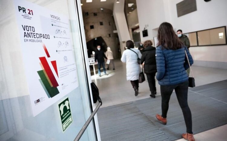 Legislativas: Mais de 19 mil inscrições para o voto antecipado em mobilidade 11 Legislativas: Mais de 19 mil inscrições para o voto antecipado em mobilidade