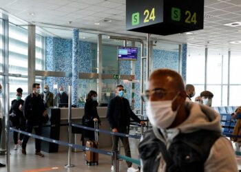 Suíça anula proibição de voos de seis países africanos, Moçambique incluído