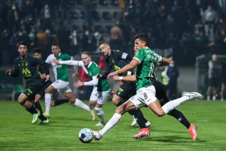 Taça de Portugal. Sporting goleia Leça e está nas meias-finais 11 Taça de Portugal. Sporting goleia Leça e está nas meias-finais